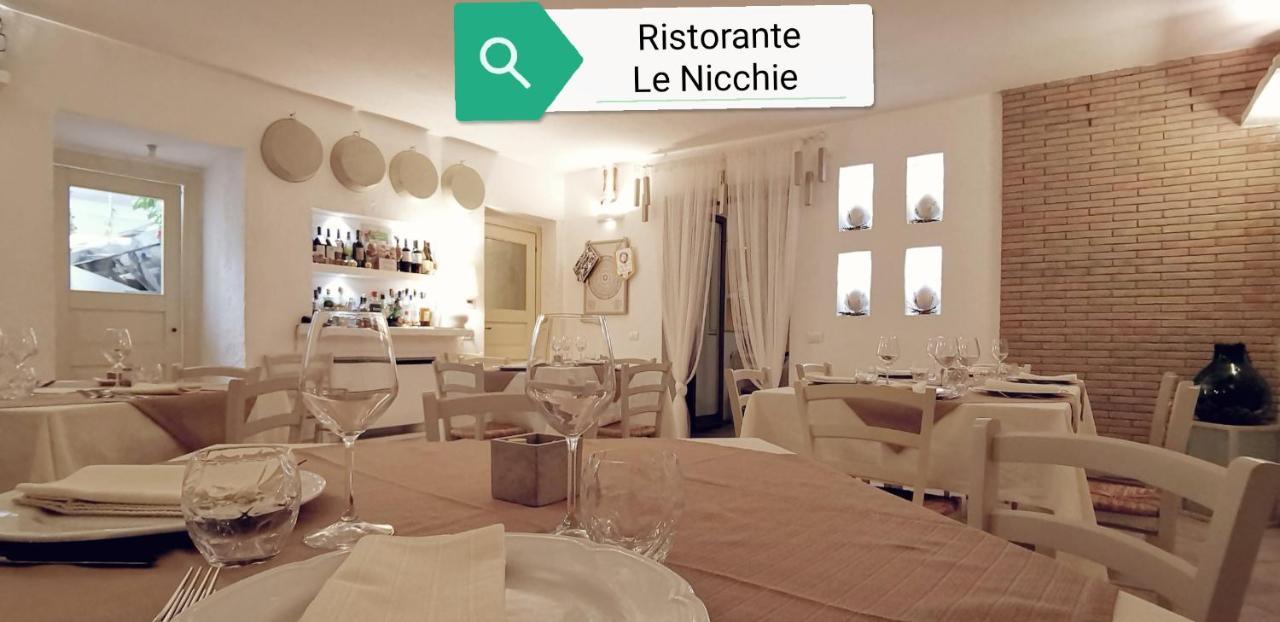 Le Nicchie Guest House Lucera Exteriör bild